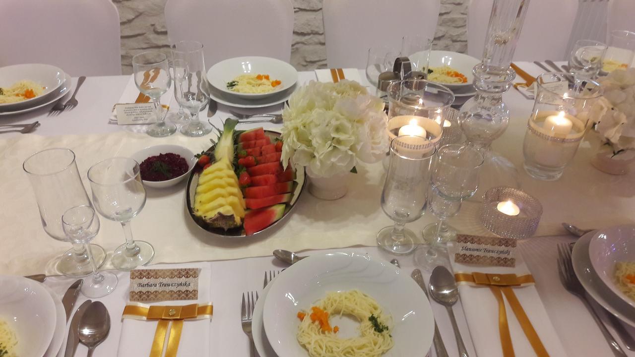 Restauracja "As"- Noclegi Турек Экстерьер фото